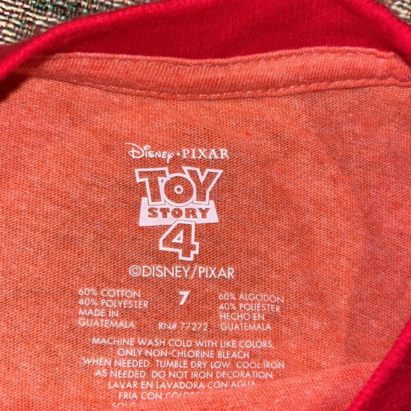 Disney / Pixar Toy Story 4 Toy Red Short Sleeve Graphic T-Shirt sz 7 - Picture 3 of 4